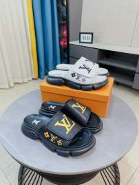 Picture of Louis Vuitton Slippers _SKULVsz38-44mnf06051271